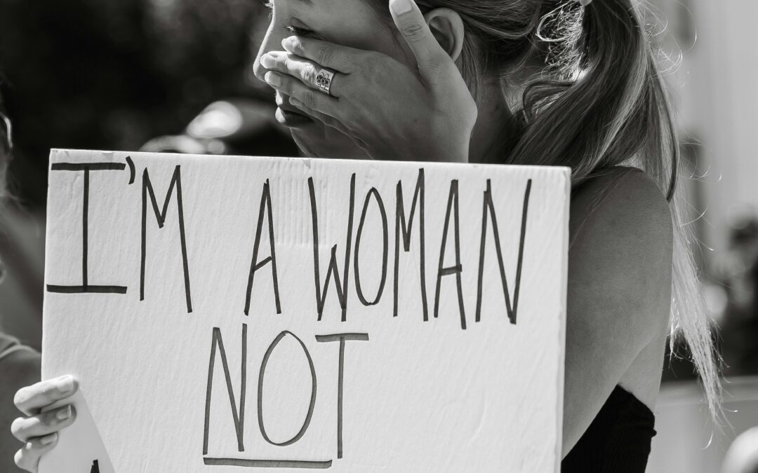 UNA NESSUNA E CENTOMILA LE DONNE DI PERIFERIA DI MICAELA RAMAZZOTTI